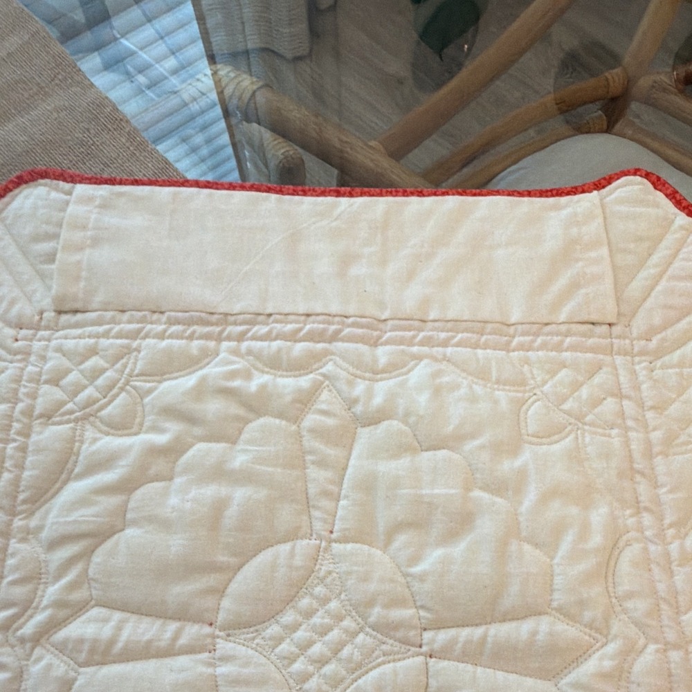 Handmade Quilted Patchwork Floral Table Runner Red White Multi Dresden Plate - Picture 10 of 14